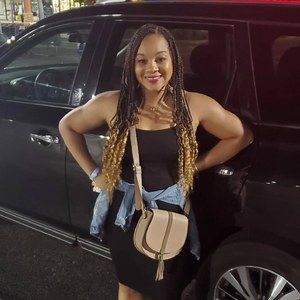 Meet your Posher, Lisa